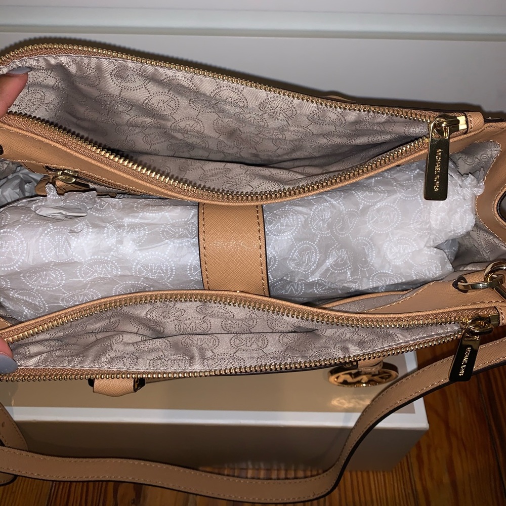 Michael Kors Color Block Purse / Tote - image 8